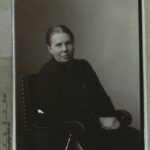 Elisabeth Grundtvig (01.12.1856-10.02.1945), redaktør, stenograf, kvindesagsforkæmper. Foto: Ukendt. Samling: Det Kongelige Biblioteks Billedsamling.  (CC BY-NC-ND 4.0).