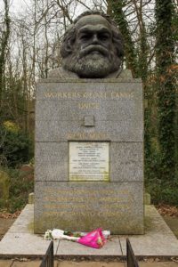 Karl Marx Tomb at Highgate Cemetery. Photographer: Markus Nilsson. 2006. Public Domain.