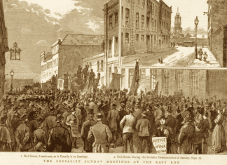 Socialist street meetings were held here during the 1880s and were addressed by Bernard Shaw, Eleanor Marx, William Morris and others. Engraving by JRR from The Graphic, 3 October 1885. Public Domain.