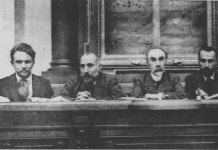 The presidency of the First All-Russian Congress of Soviets of Workers and Soldiers Deputies, which existed in June and July 1917. From left to right: Matvey Skobelev, Nikolay Chkheidze, Georgi Plekhanov, and Tsereteli. Photo: Unknown. Public Domain.