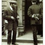 Malatesta outside Bow Street Police Court, London, 1912. Photo: Unknown. Public Domain.