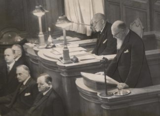 Stauning på Folketingets talerstol, 27. februar 1939.