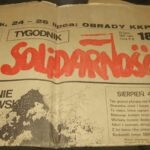 Tygodnik Solidarność (“Solidarity Weekly”) – first legal weekly of “Solidarność” before martial state in Poland. No. 18, July 1981. Photo: Made on the 25-anniversary of “Solidarność” exhibition in Wrocław by Julo. Public Domain.