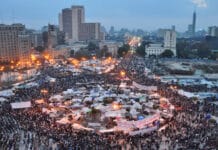 Over 1 Million in Tahrir Square demanding the removal of the regime and for Mubarak to step down. Photo: Takien on 9 February 2011 by Jonathan Rashad. (CC BY 2.0).