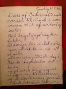 Carl Heinrich Petersens 5. antimilitaristiske vers (1963). Fra: Leif og Ruth Gunnarsen gæstebog. Bringes med tilladelse fra Gorm Gunnarsen (søn).