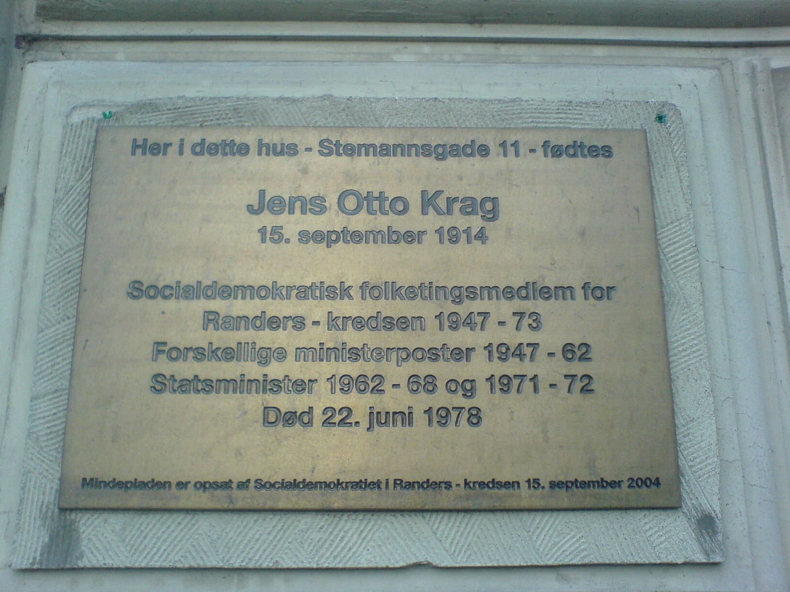 Mindepladen for Jens Otto Krags fødehjem i Randers. Foto taget 14 November 2006 af Esben Fjord fra København. (CC BY-SA 2.0).
