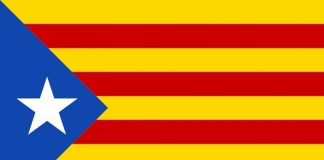 Catalanske seperatiskflag "Estalada". By Huhsunqu - Own work, CC BY-SA 2.5, https://commons.wikimedia.org/w/index.php?curid=739696 Kilde: https://en.wikipedia.org/wiki/Estelada